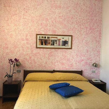 Garden Hotel Tabiano Salsomaggiore Terme Kültér fotó