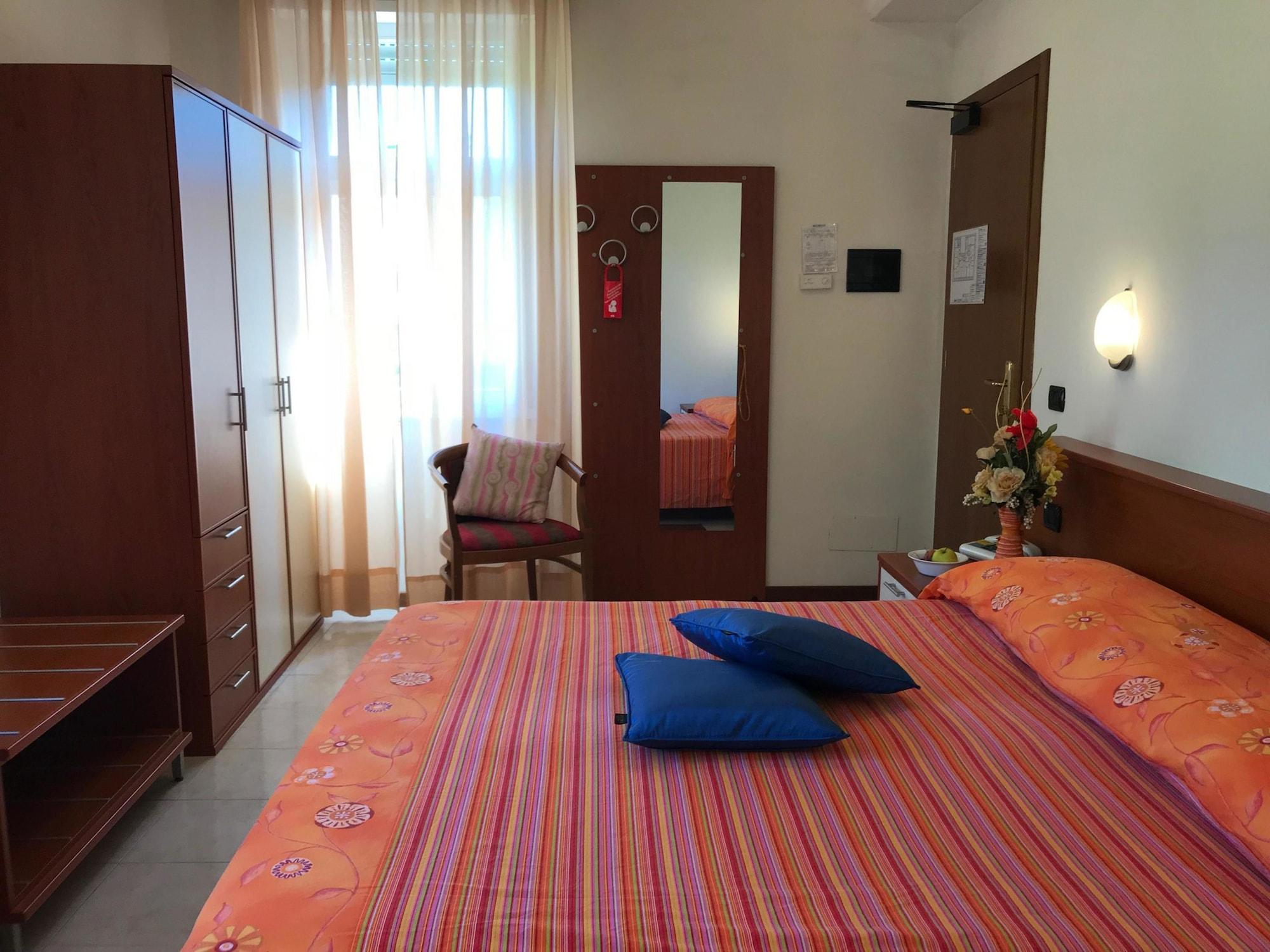 Garden Hotel Tabiano Salsomaggiore Terme Kültér fotó