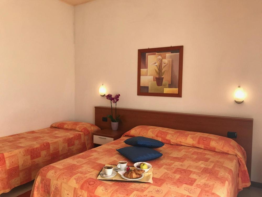 Garden Hotel Tabiano Salsomaggiore Terme Kültér fotó